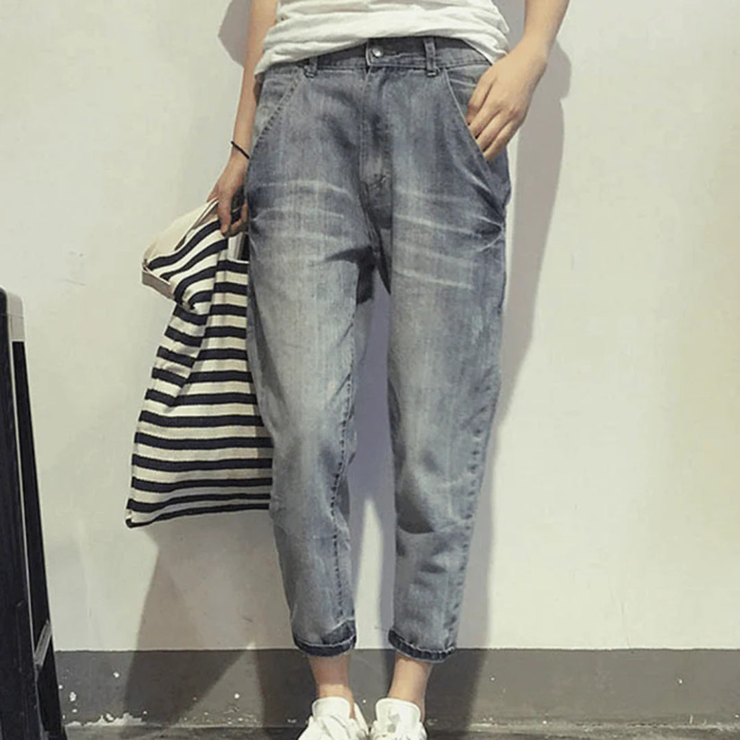 Helle blaue Jeans - stilvolle und gemütliche Damen-Denim-Hosen