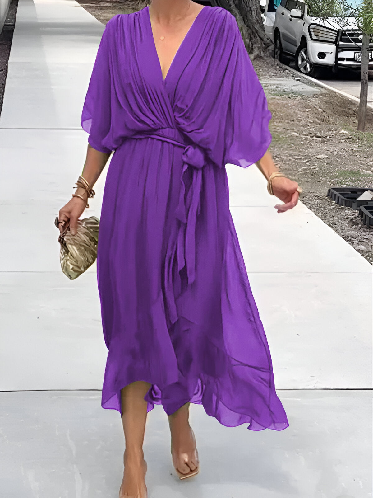 Sylvia™-Kleid mit V-Ausschnitt