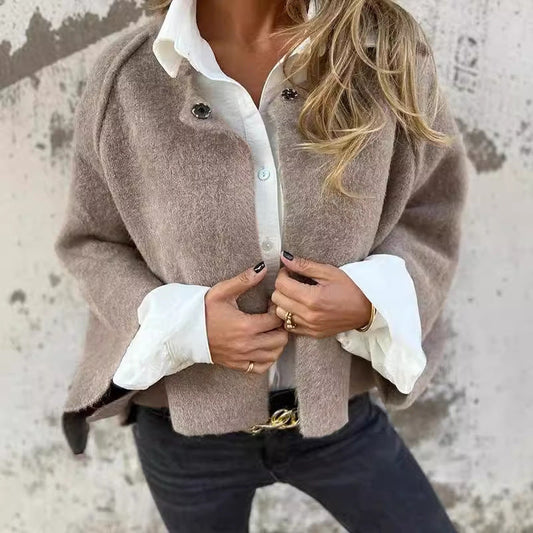 Ilse | Kurze Jacke mit elegant ausgestellten Ärmeln