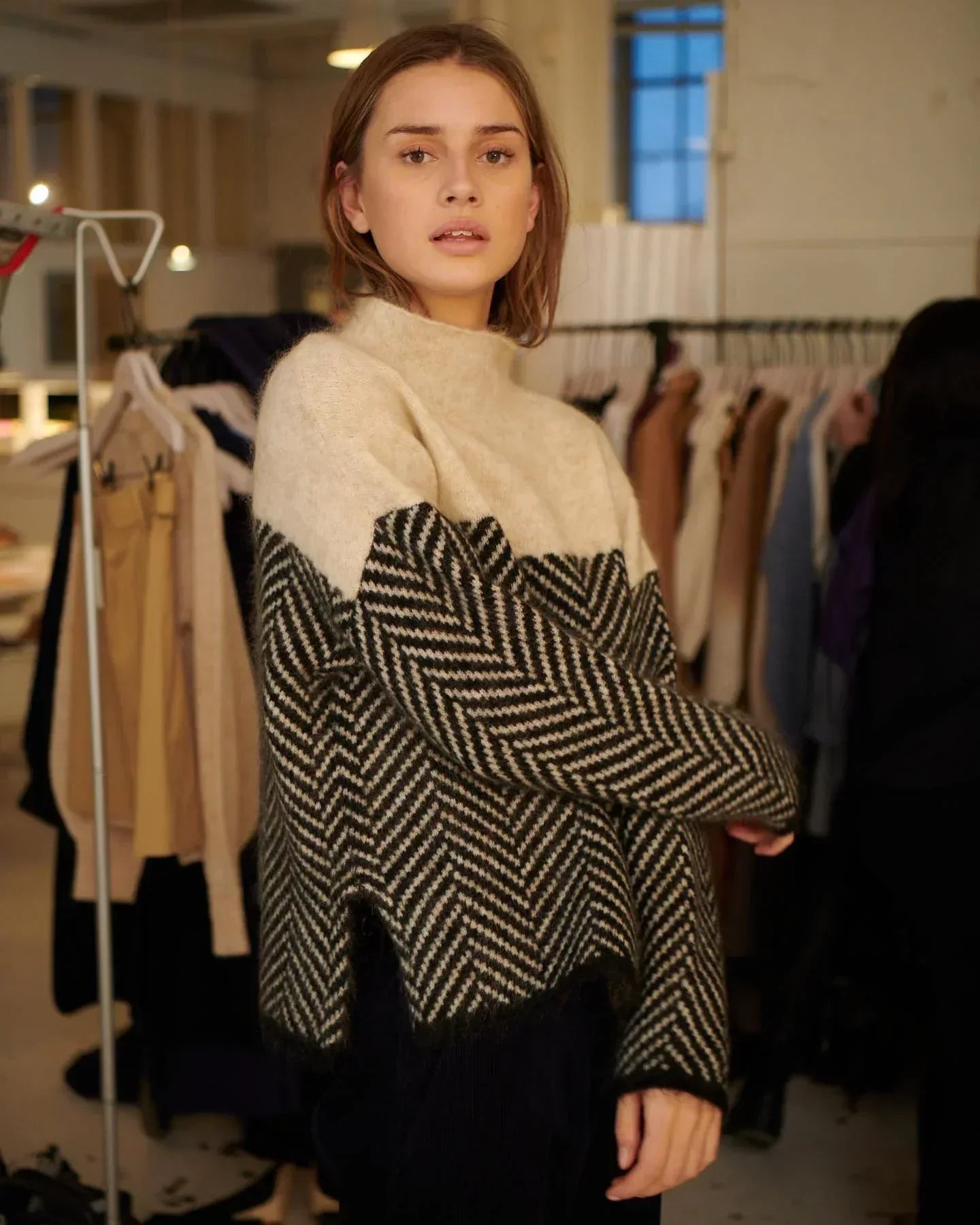 Sophie | Rollkragenpullover mit Fischgrät-Details
