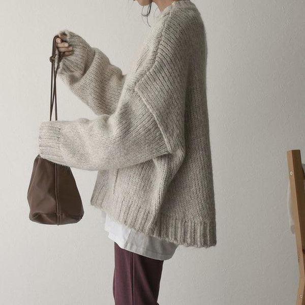 Noëlle | Oversized ivoryweißer Pullover mit Fronttasche