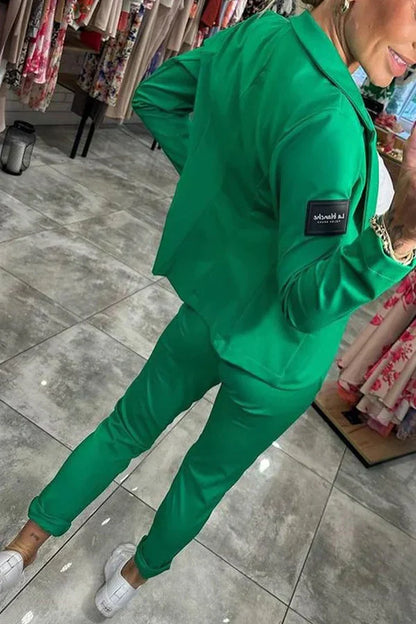 Isabelle | Maßgeschneidertes Set mit Weichem Blazer und Lässigen Jogginghosen