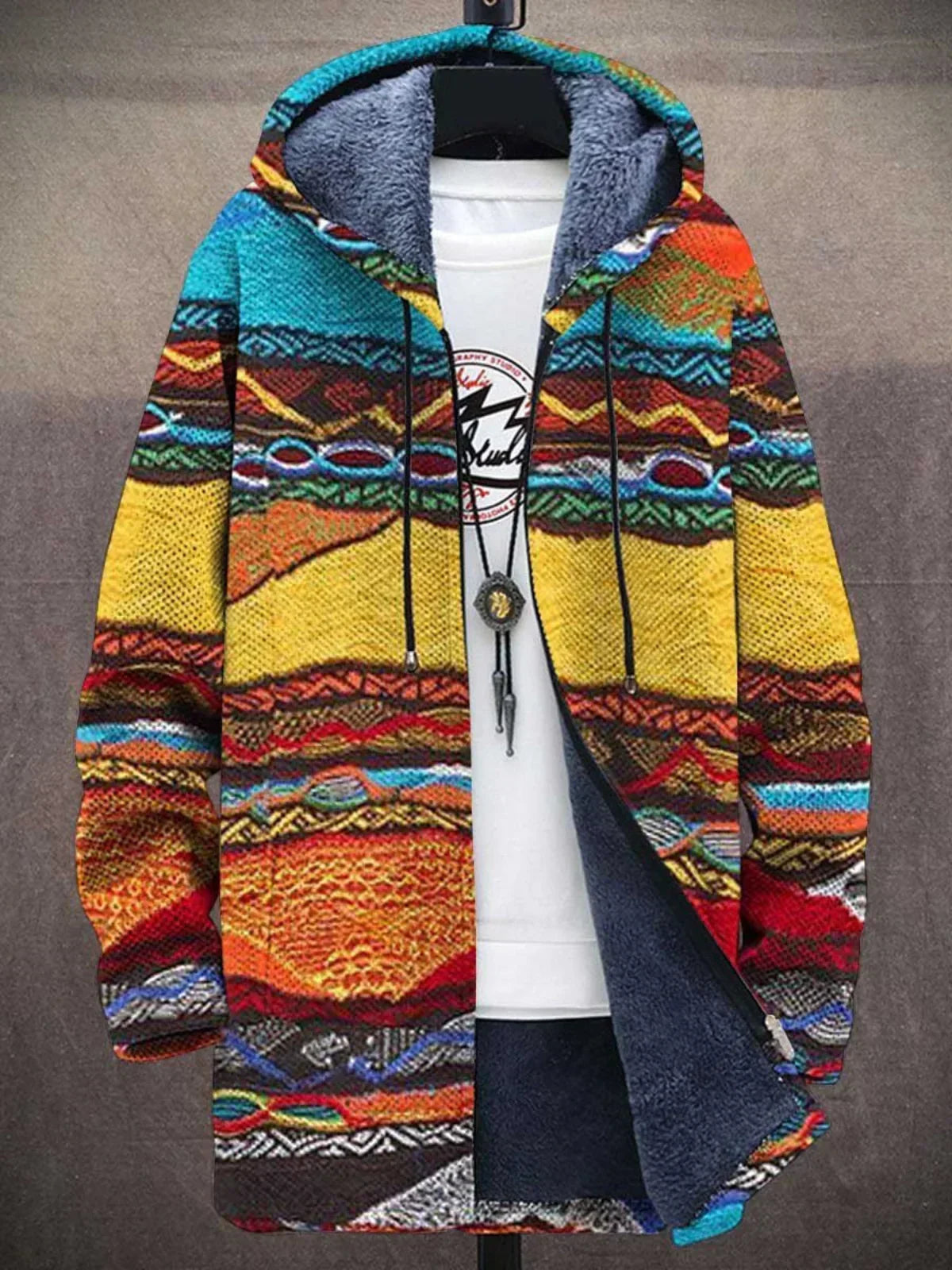 Delilah | Luxuriöse, künstlerische Strickjacke
