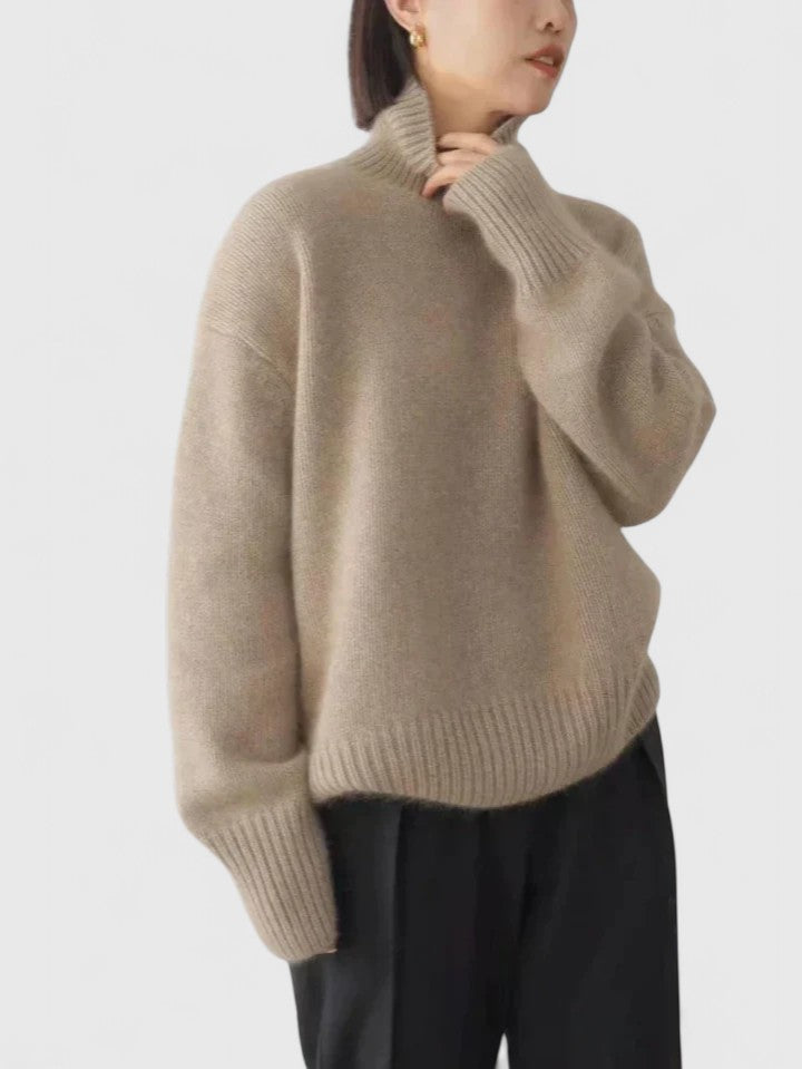 Althea | Eleganter Pullover mit hohem Kragen