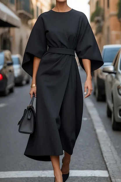 Cyvion - Zeitloses, Elegantes Kleid mit Raffinierten Details
