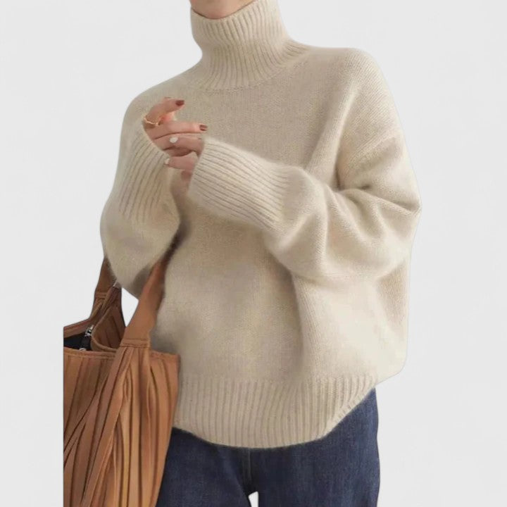 Althea | Eleganter Pullover mit hohem Kragen
