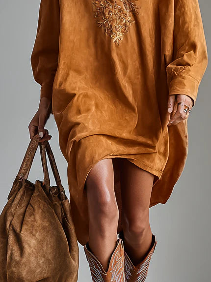 Lockeres Revers-V-Ausschnitt bedrucktes langärmliges Midi-Kleid