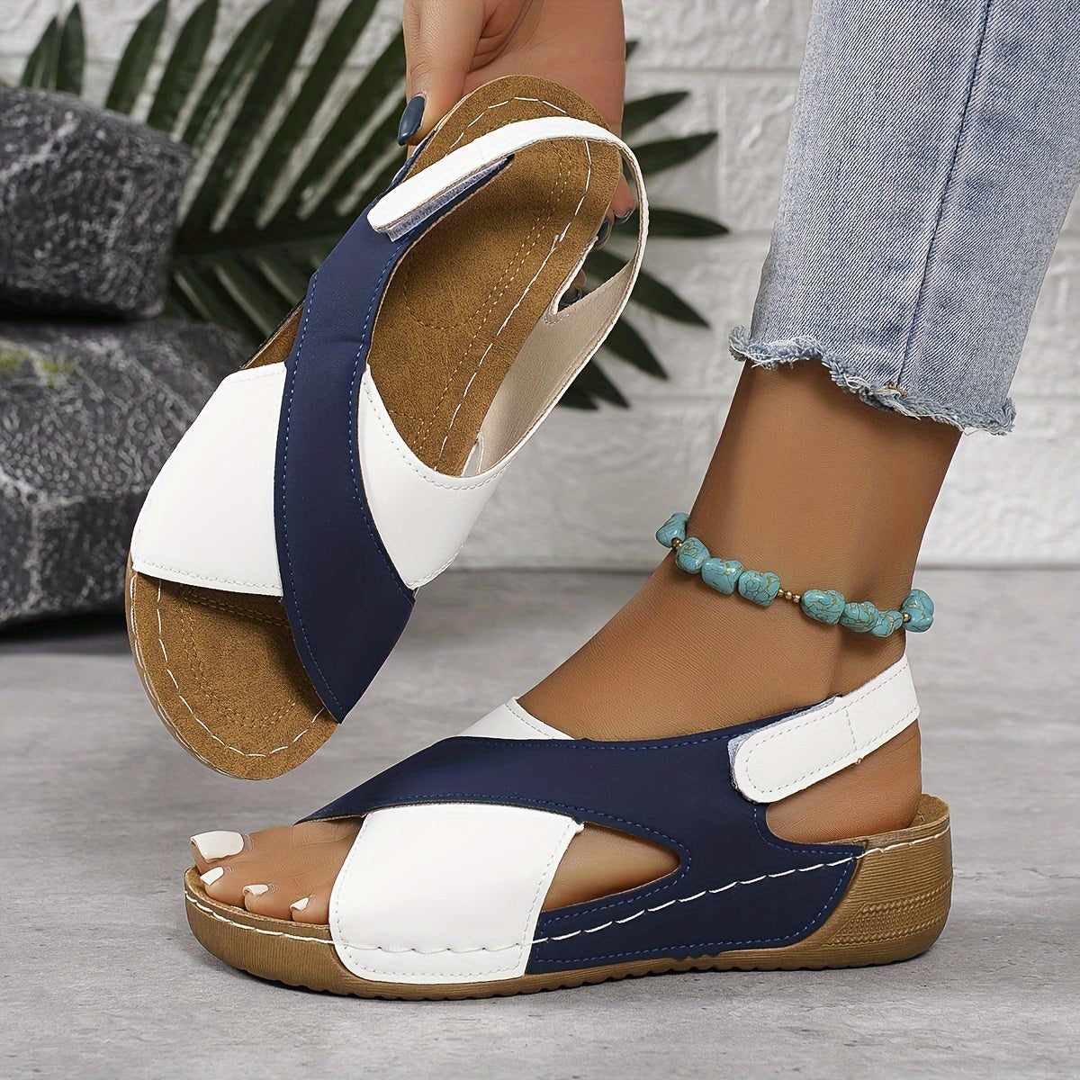 Monique | Ultra bequeme orthopädische Sandalen I Letzter Tag 80% Rabatt!