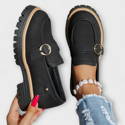 Lora – Legere Slipper mit Runder Spitze